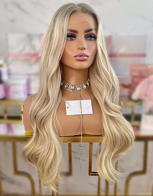 14" Highlight Blonde Wavy 13x6 Wig With Light Ash Roots